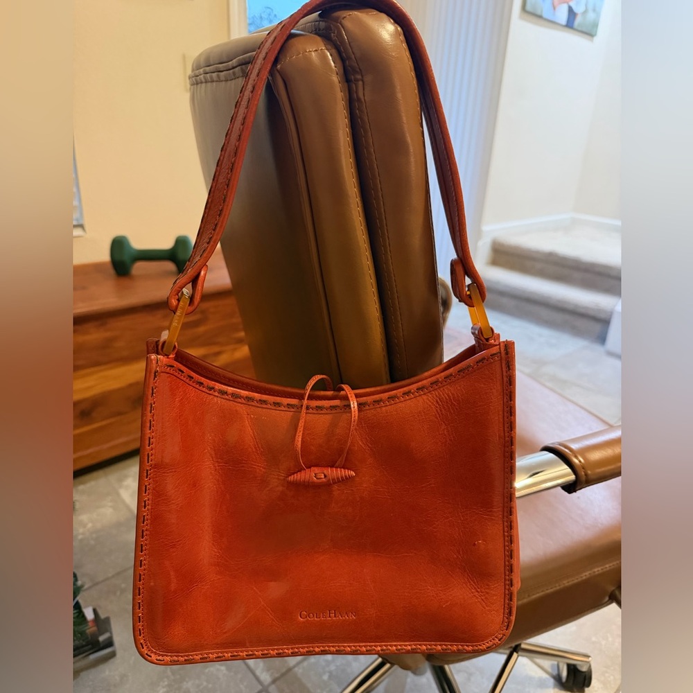 Vintage Cole Haan Women's Burnt Orange Leather Shoulder Bag